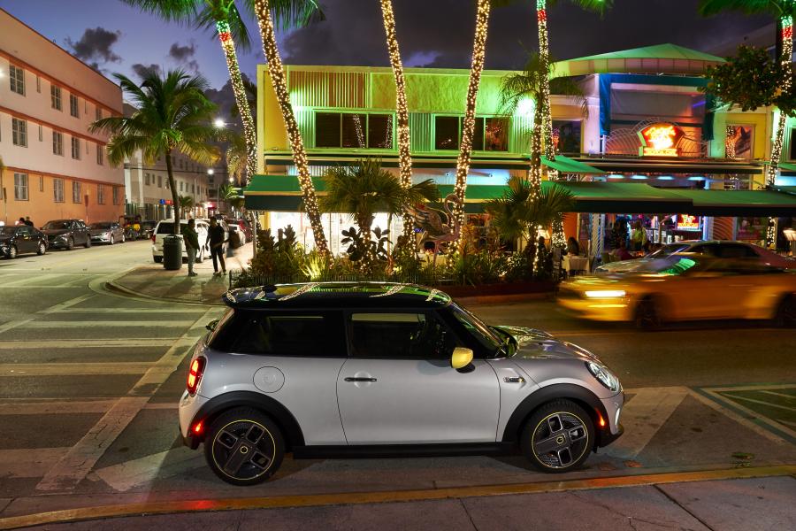  Mini Cooper SE (F56) 2020 года  (NA) (фото 301 из 342)